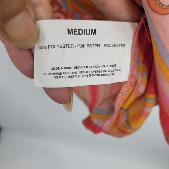 Bandolino Sleeveless Blouse M Pink Paisley Round Split Button Collar Gypsy - Picture 13 of 15